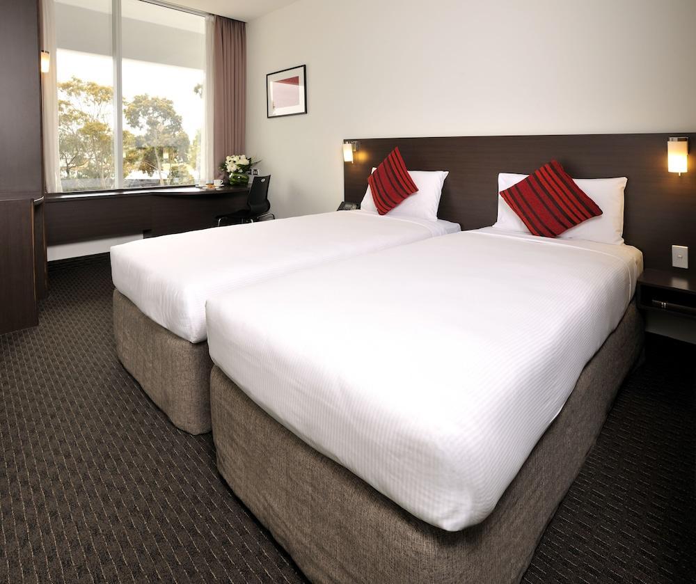Ibis Melbourne - Glen Waverley Bagian luar foto