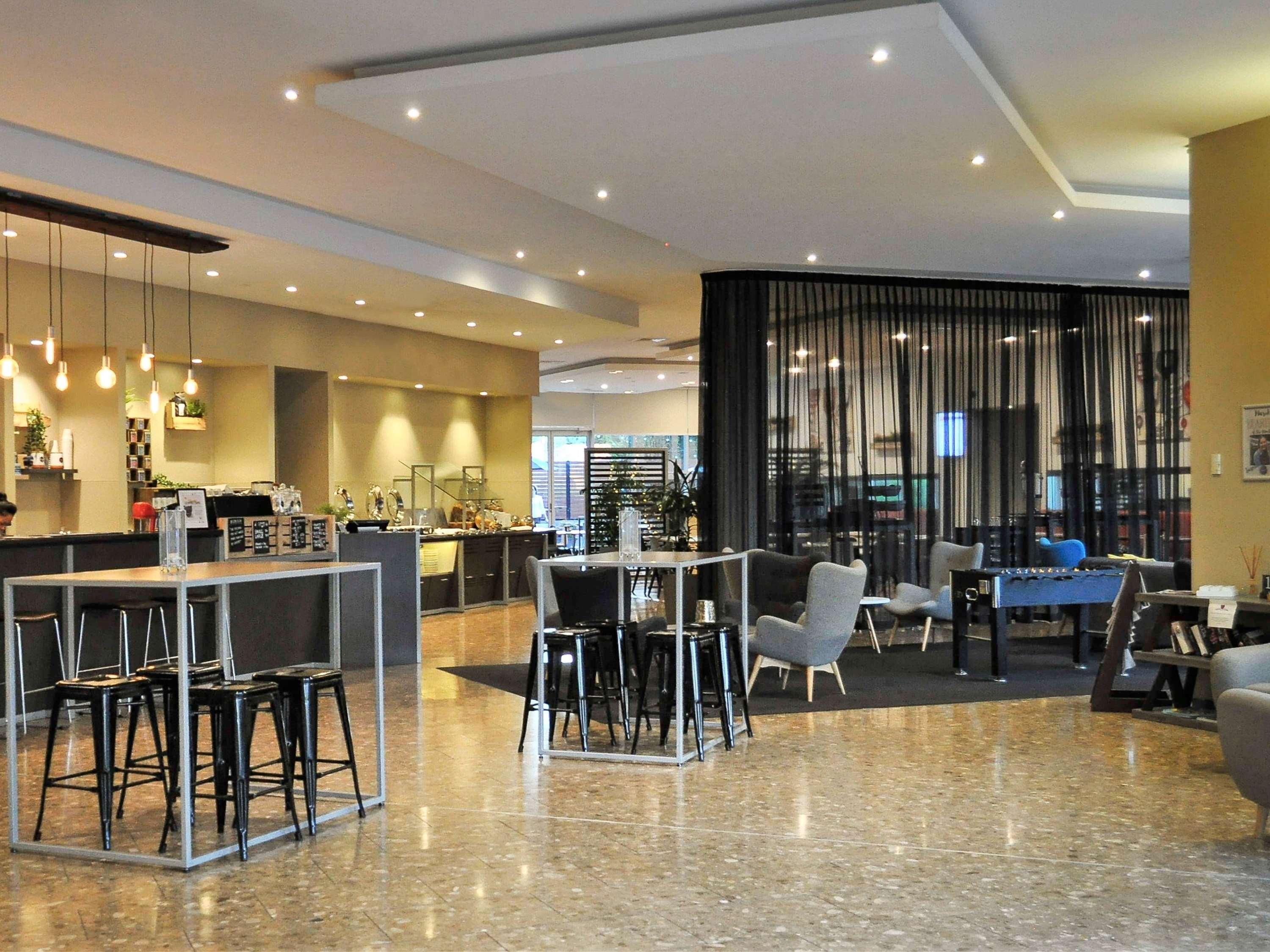Ibis Melbourne - Glen Waverley Bagian luar foto